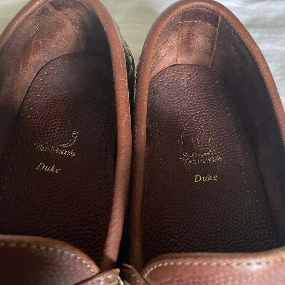 Allen Edmonds
"Duke" Pebble Leather Loafers. Size 6.5 / Excellent - Picture 5 of 11